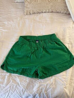 OLD NAVY Crinkle Gauze Shorts